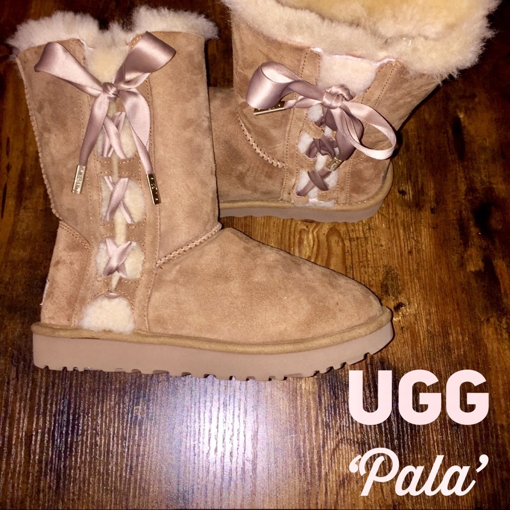 *SOLD* UGG “Pala” 🎀 Satin Ribbon Lace Up Boots